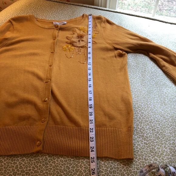 Christopher & Banks Gold Cardigan - Picture 7 of 8